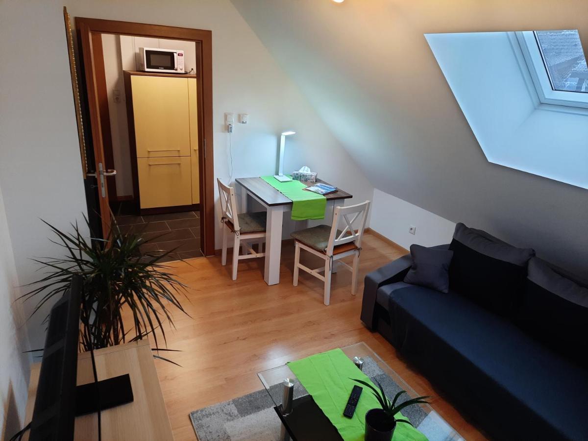 Sarah Klein Aber Fein Apartment Wellesweiler ภายนอก รูปภาพ